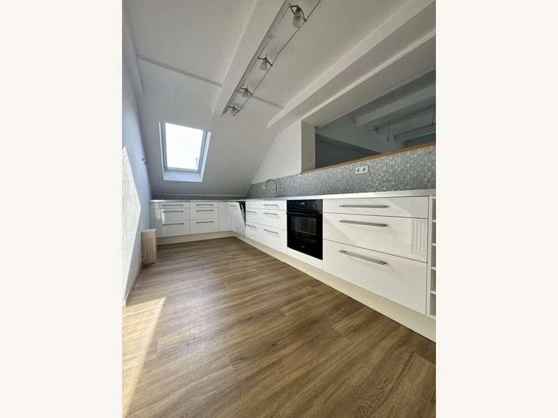 Dachgeschosswohnung in Klagenfurt - Bild 2